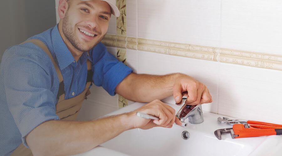 Handle or spout repair in Little River, KS